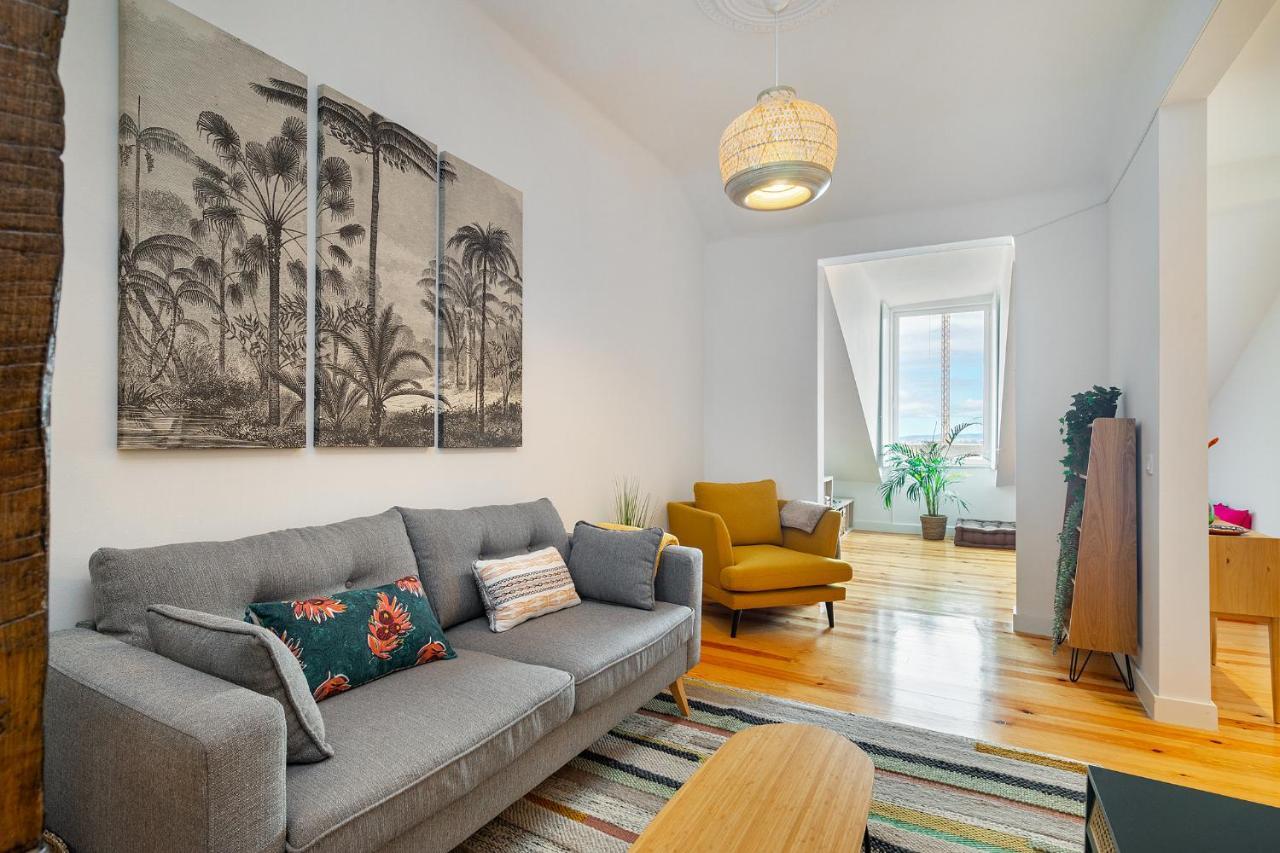 Whome Riverside View 2-Bed For Remote Workers & Digital Nomads ลิสบอน ภายนอก รูปภาพ